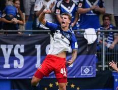 乐鱼官网-关于拜仁横扫意大利，范佩西送出助攻的信息