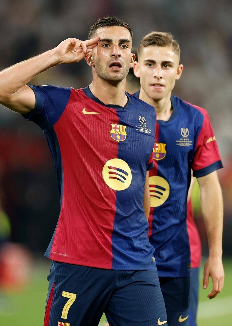 乐鱼官网-哥伦比亚碾压德国,费兰·托雷斯高光表现的简单介绍